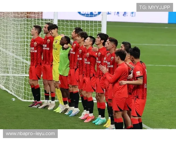 海港俱乐部20周年庆典：从上海东亚到中超劲旅，3万球迷见证崛起